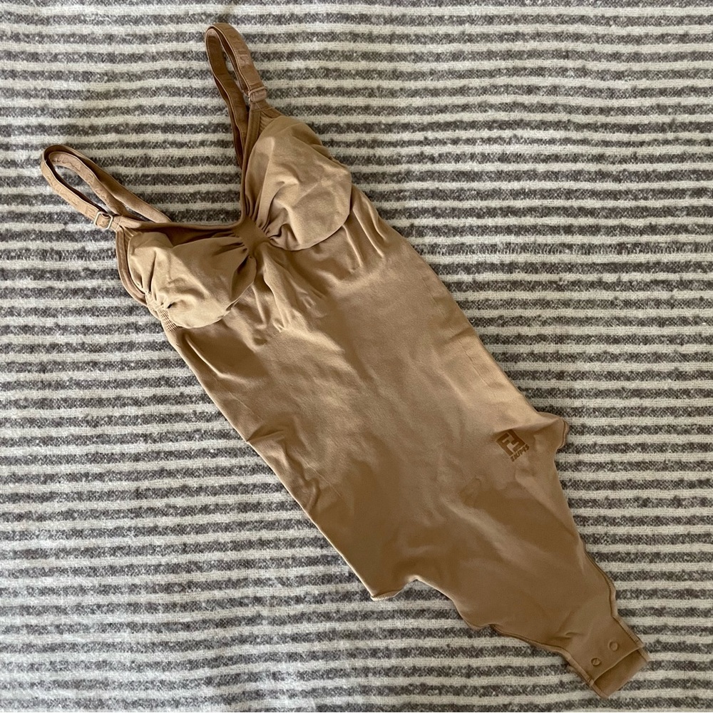 FENDI X SKIMS Sculpting Thong Bodysuit size M (Washed/Never Worn)